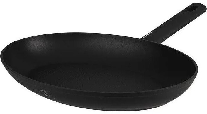 BerlingerHaus Matte Black Collection Panvica na ryby s titánovým povrchom 35 × 25 cm