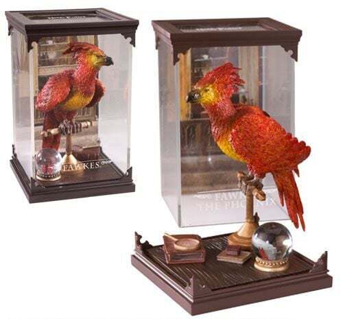 Harry Potter Figurka Magical Creatures - Fawkes Socha standard