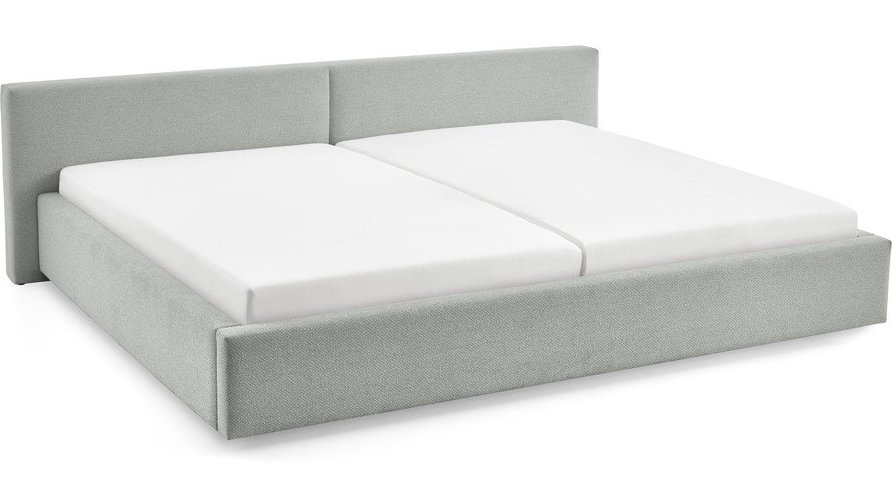Světle šedá čalouněná dvoulůžková postel s úložným prostorem s roštem 200x240 cm Cube – Meise Möbel