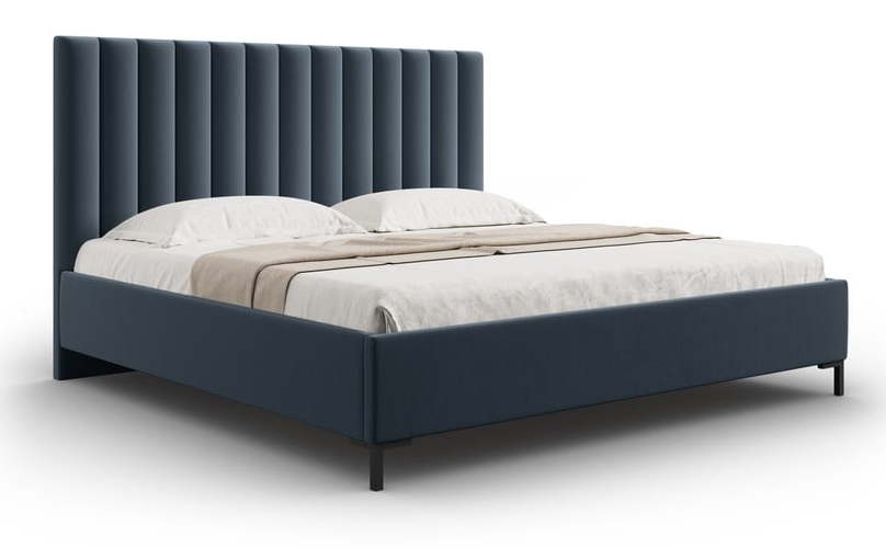 Tmavě modrá čalouněná dvoulůžková postel s úložným prostorem s roštem 140x200 cm Casey – Mazzini Beds