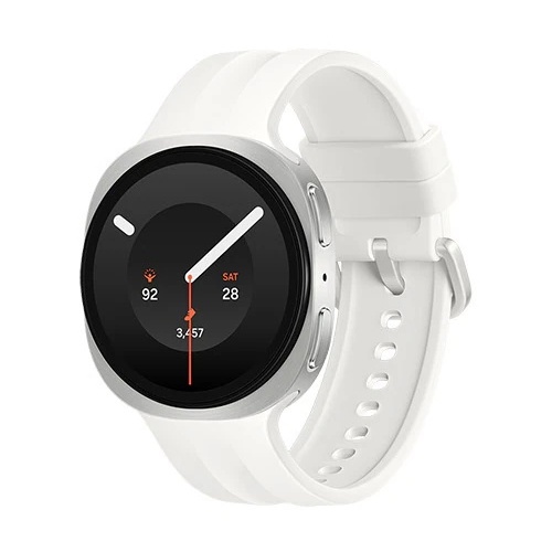 Samsung Galaxy Watch9 Cream – bočný pohľad s remienkom