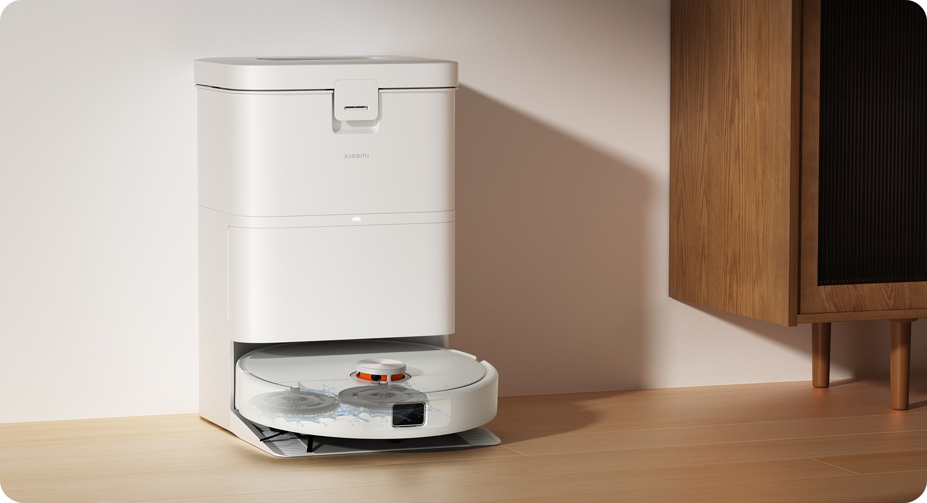 Multifunkčná stanica Xiaomi Robot Vacuum H50 v domácnosti